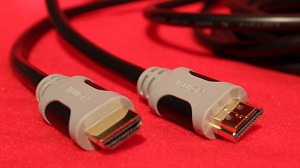 Zwei HDMI-Stecker