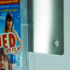 Montage der CD-Wall: kinderleicht mit 4 Schrauben